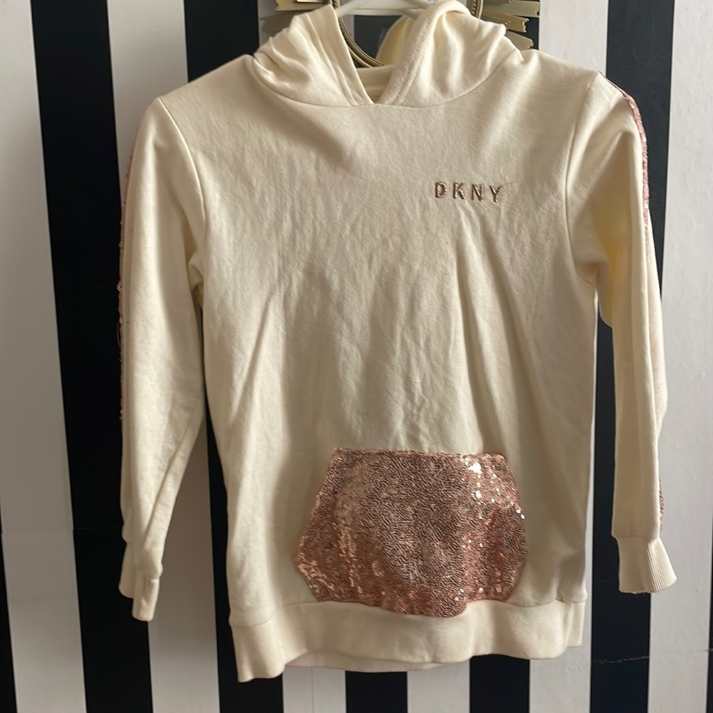 DKNY LIGHT SWEATER